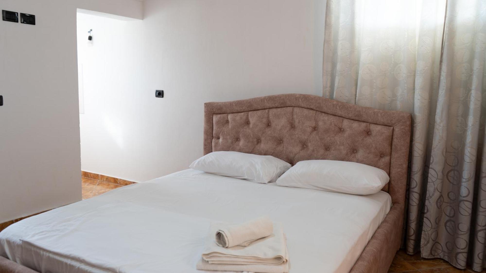 Villa Osmani Durres Luaran gambar