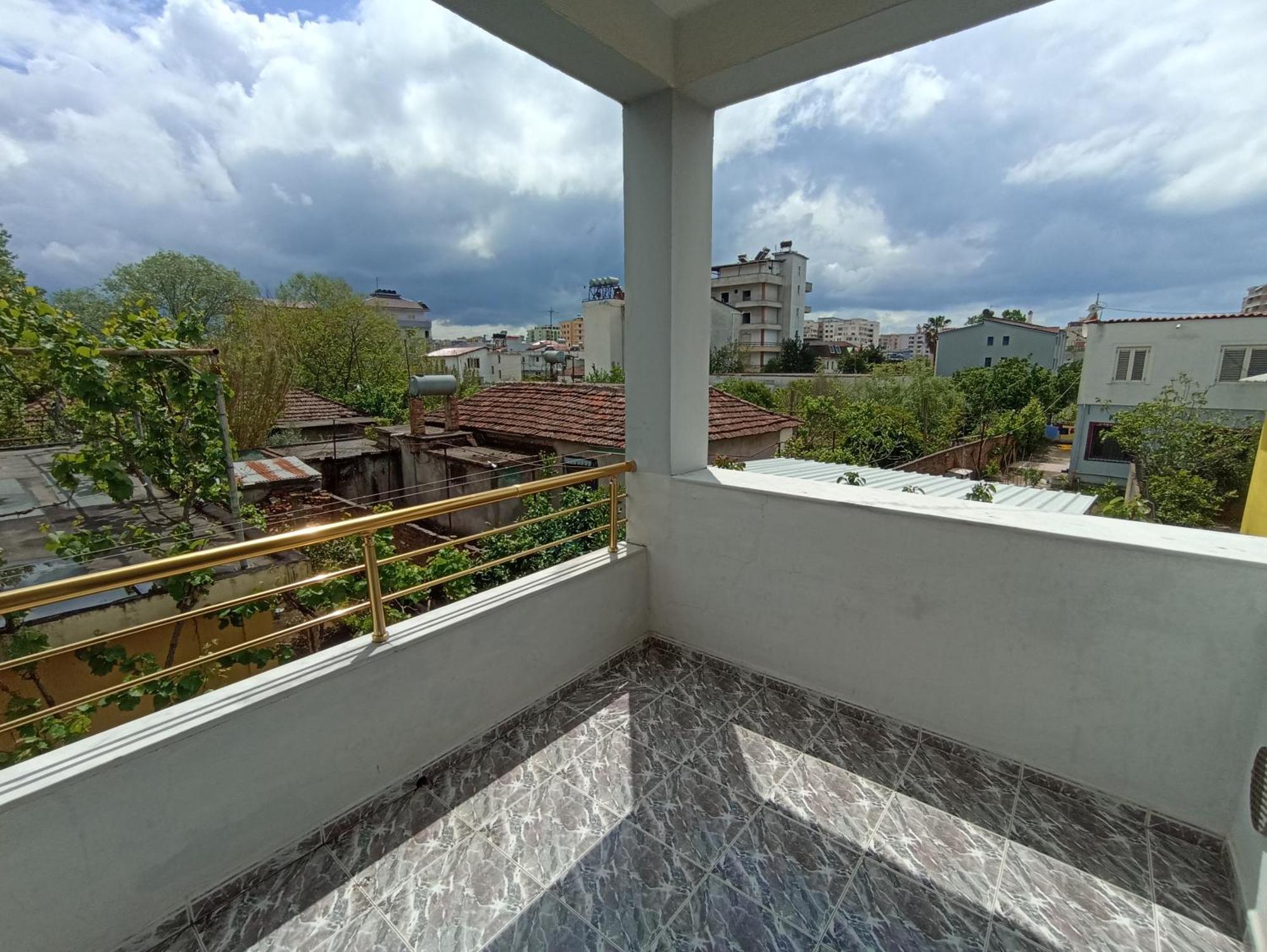 Villa Osmani Durres Bilik gambar