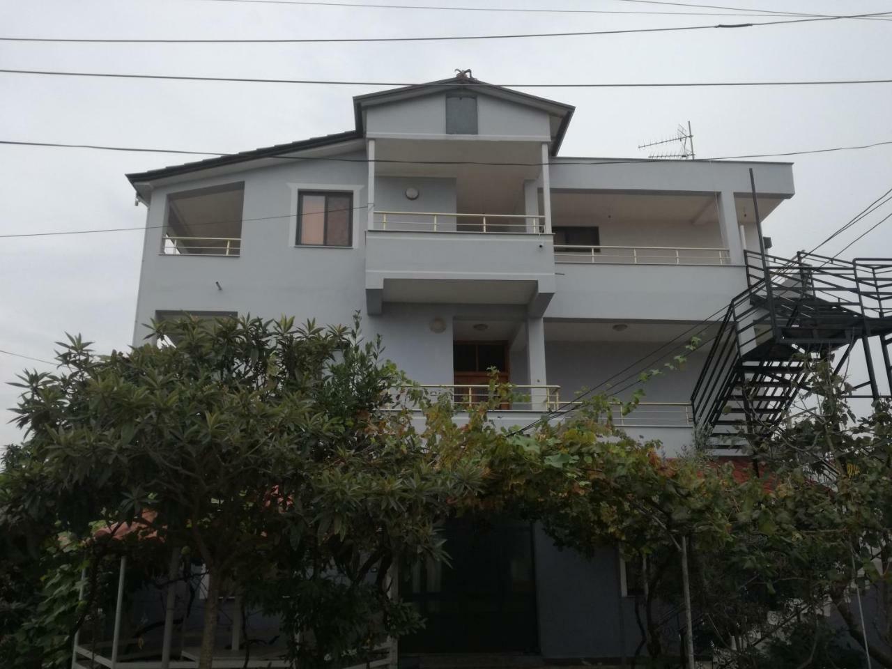 Villa Osmani Durres Luaran gambar